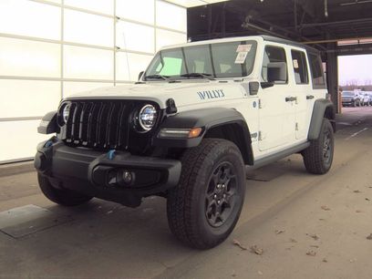 Used 2023 Jeep Wrangler Unlimited w/ Cold Weather Group