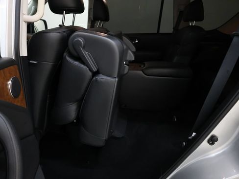 Used 2024 Nissan Armada SL w/ Captain's Chairs Package RWD image 91
