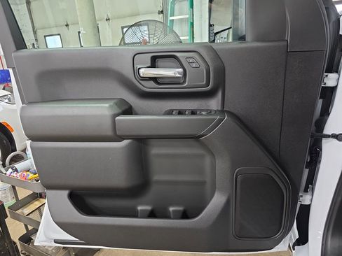 New 2026 GMC Sierra 2500 Pro w/ Convenience Package image 25