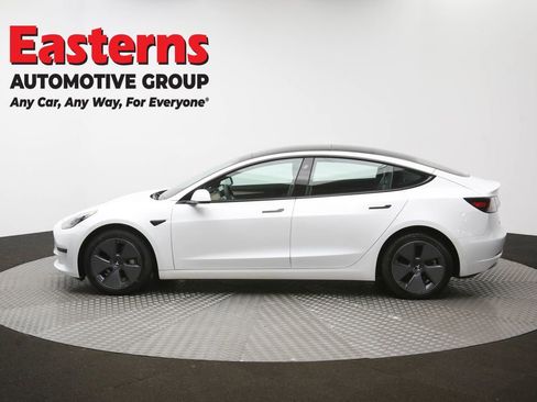 Used 2023 Tesla Model 3 Standard Range image 59