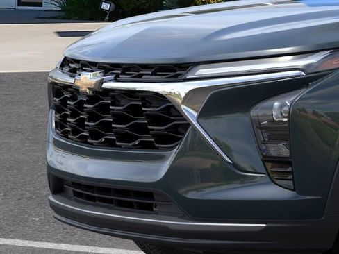 New 2026 Chevrolet Trax LT w/ Driver Confidence Package FWD image 13