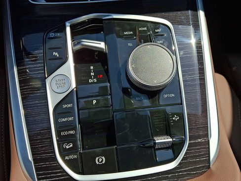 New 2026 BMW X7 xDrive40i w/ M Sport Package image 12