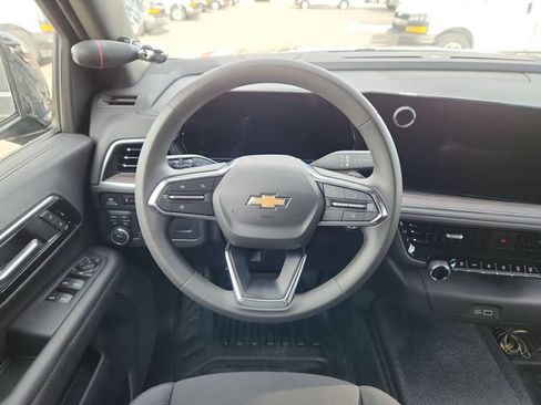 New 2025 Chevrolet Tahoe 4WD image 16
