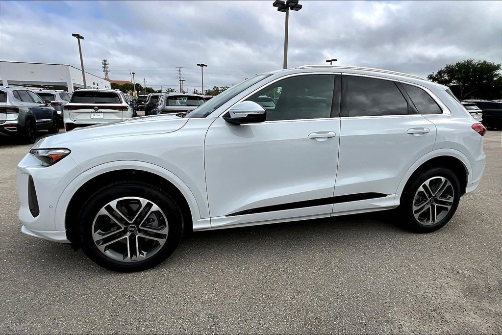 New 2026 Audi Q5 Premium Plus AWD/4WD image 8