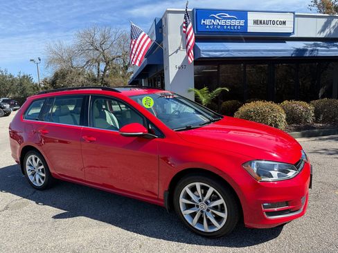 Used 2015 Volkswagen Golf SEL image 27