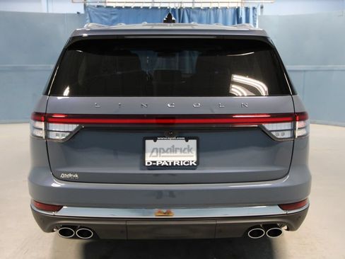 Used 2026 Lincoln Aviator AWD image 37