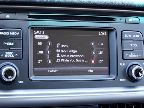 Used 2016 Kia Optima LX w/ LX Convenience Package image 23