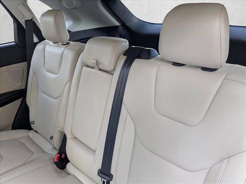 Used 2022 Ford Edge Titanium w/ Equipment Group 301A image 16