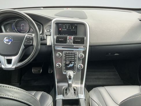 Used 2016 Volvo XC60 T6 R-Design Platinum AWD/4WD image 7