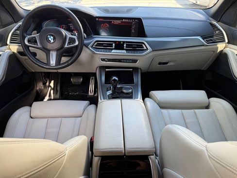 Used 2022 BMW X5 sDrive40i w/ M Sport Package RWD image 25