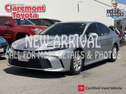 Certified 2025 Toyota Camry LE FWD image 1