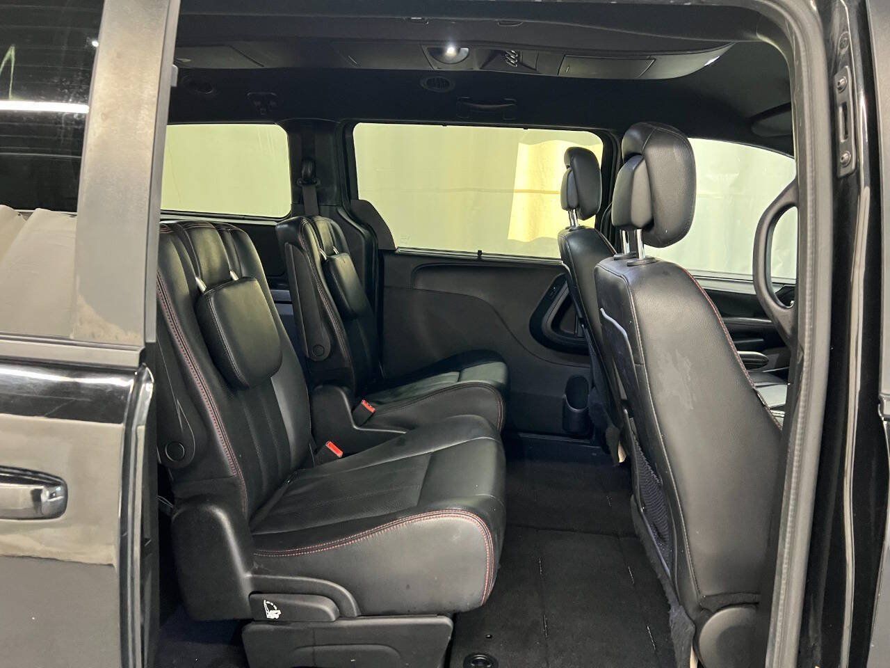 Used 2019 Dodge Grand Caravan GT FWD image 11