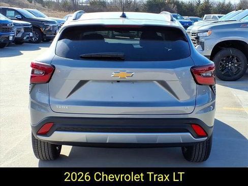 New 2026 Chevrolet Trax LT w/ Driver Confidence Package image 5