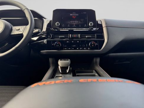 Used 2025 Nissan Pathfinder Rock Creek AWD/4WD image 12