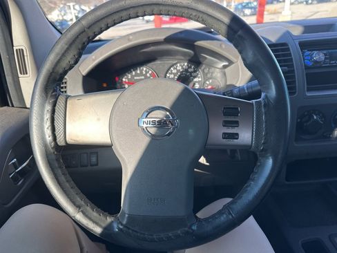 Used 2008 Nissan Frontier SE w/ SE Value Truck Pkg image 10