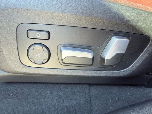 Used 2021 BMW X4 M40i w/ Premium Package image 25