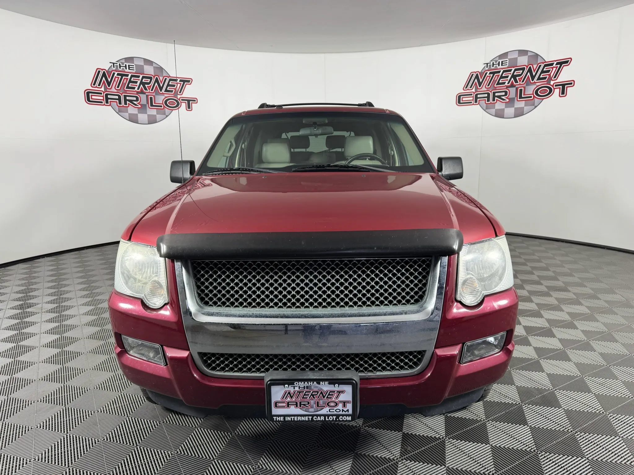 Used 2008 Ford Explorer XLT AWD/4WD image 2