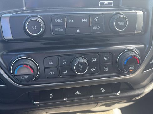 Used 2017 Chevrolet Silverado 1500 LT w/ All Star Edition AWD/4WD image 18