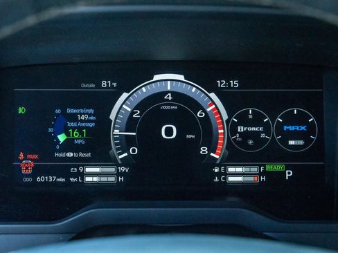 Used 2023 Toyota Sequoia Capstone AWD/4WD image 21