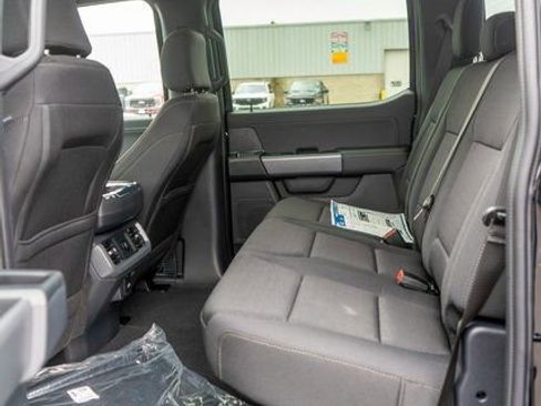 New 2026 Ford F150 XLT w/ Equipment Group 302A MID AWD/4WD image 8