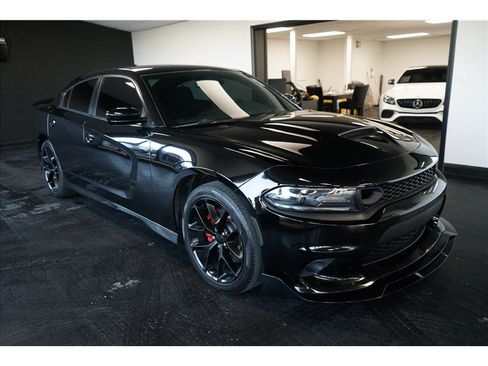 Used 2020 Dodge Charger GT RWD image 8