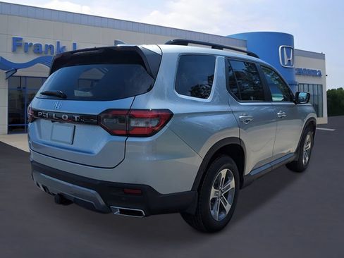 New 2026 Honda Pilot EX-L image 5