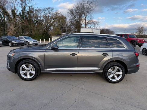 Used 2024 Audi Q7 2.0T Premium Plus image 3