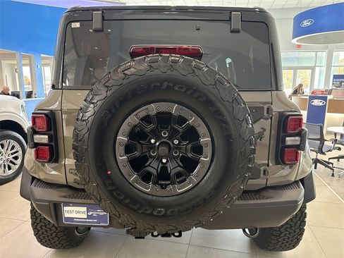 New 2025 Ford Bronco Raptor image 6