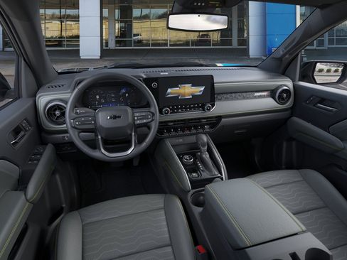 New 2026 Chevrolet Colorado ZR2 w/ Technology Package image 16
