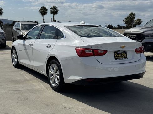 Used 2024 Chevrolet Malibu LT FWD image 4