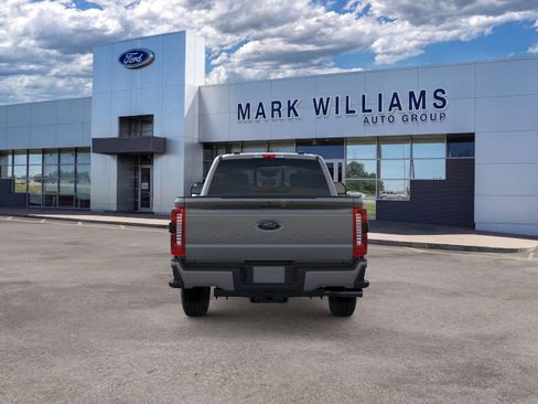 New 2026 Ford F250 XLT w/ XLT Premium Package AWD/4WD image 6