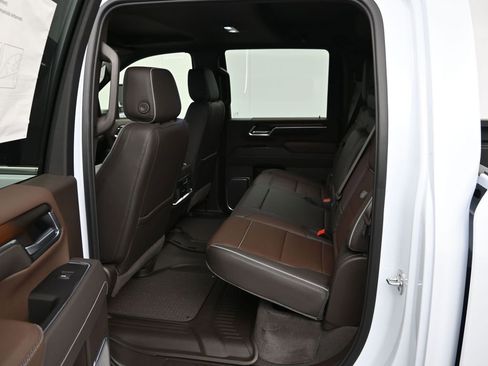 New 2026 GMC Sierra 3500 Denali w/ Technology Package AWD/4WD image 22