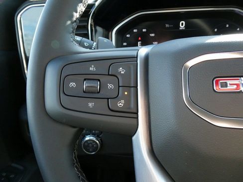 New 2026 GMC Sierra 1500 SLT w/ SLT Premium Package AWD/4WD image 33