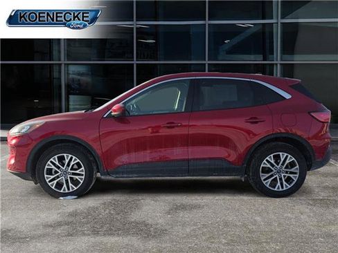 Certified 2022 Ford Escape SEL w/ Technology Package image 2