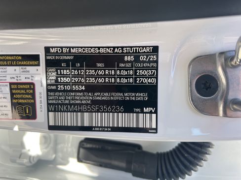 Certified 2025 Mercedes-Benz GLC 300 300 image 37