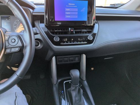 Certified 2023 Toyota Corolla Cross LE FWD image 17