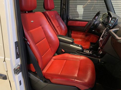 Used 2016 Mercedes-Benz G 550 image 32