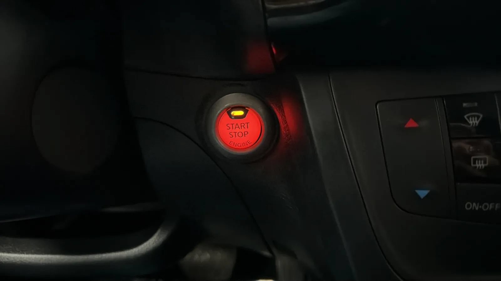 Used 2019 Nissan Sentra SV FWD image 15