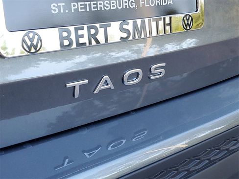 New 2026 Volkswagen Taos S image 6