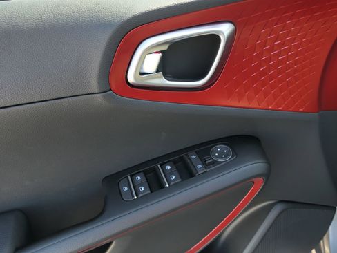 New 2025 Kia Soul GT-Line image 12