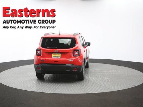 Used 2021 Jeep Renegade Latitude AWD/4WD image 39