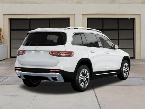 New 2025 Mercedes-Benz GLB 250 image 48
