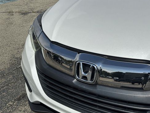 Used 2020 Honda HR-V LX image 10