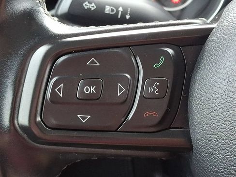Used 2022 Jeep Wrangler Sport AWD/4WD image 23