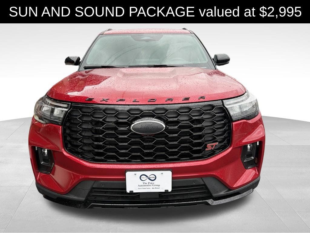 Used 2025 Ford Explorer ST w/ Sun And Sound Package AWD/4WD image 2