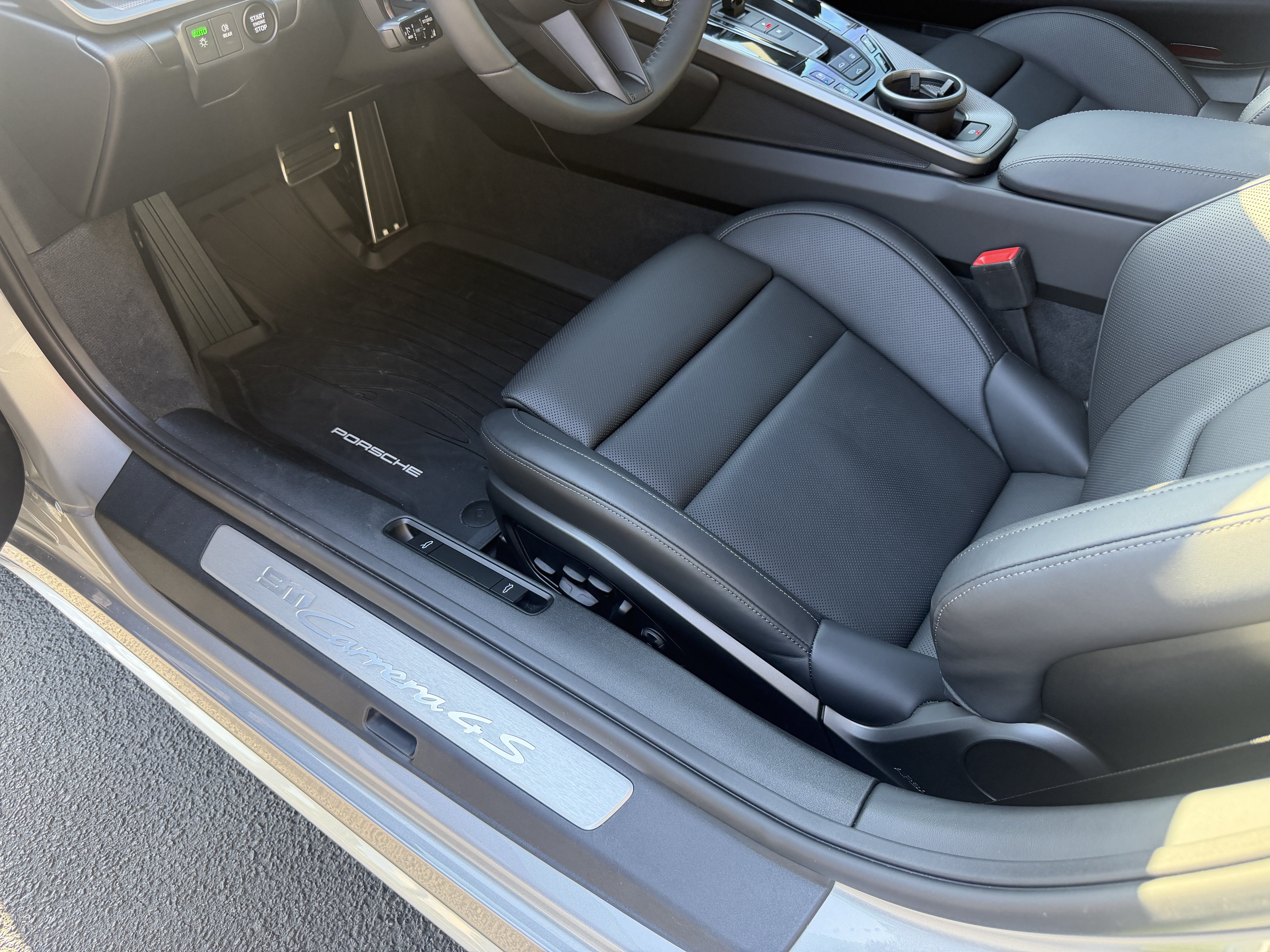 Certified 2026 Porsche 911 Carrera 4S AWD/4WD image 17