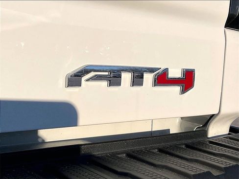 Used 2023 GMC Sierra 1500 AT4 w/ AT4 Premium Package image 28