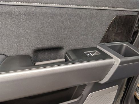 New 2025 Ford F350 Lariat w/ Black Appearance Package image 28