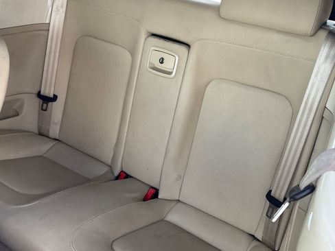 Used 2009 Volkswagen Beetle S image 5