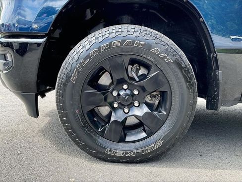 Used 2022 RAM 1500 Big Horn AWD/4WD image 22